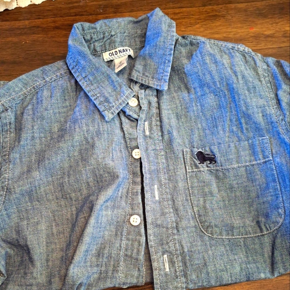 Old Navy Boys Short Sleeve Button down Size 8 & Blue Jacket & Flannel